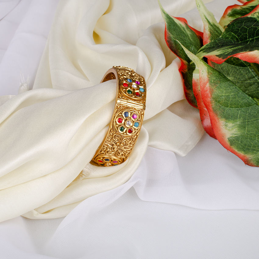 Narayana discount pearls bangles