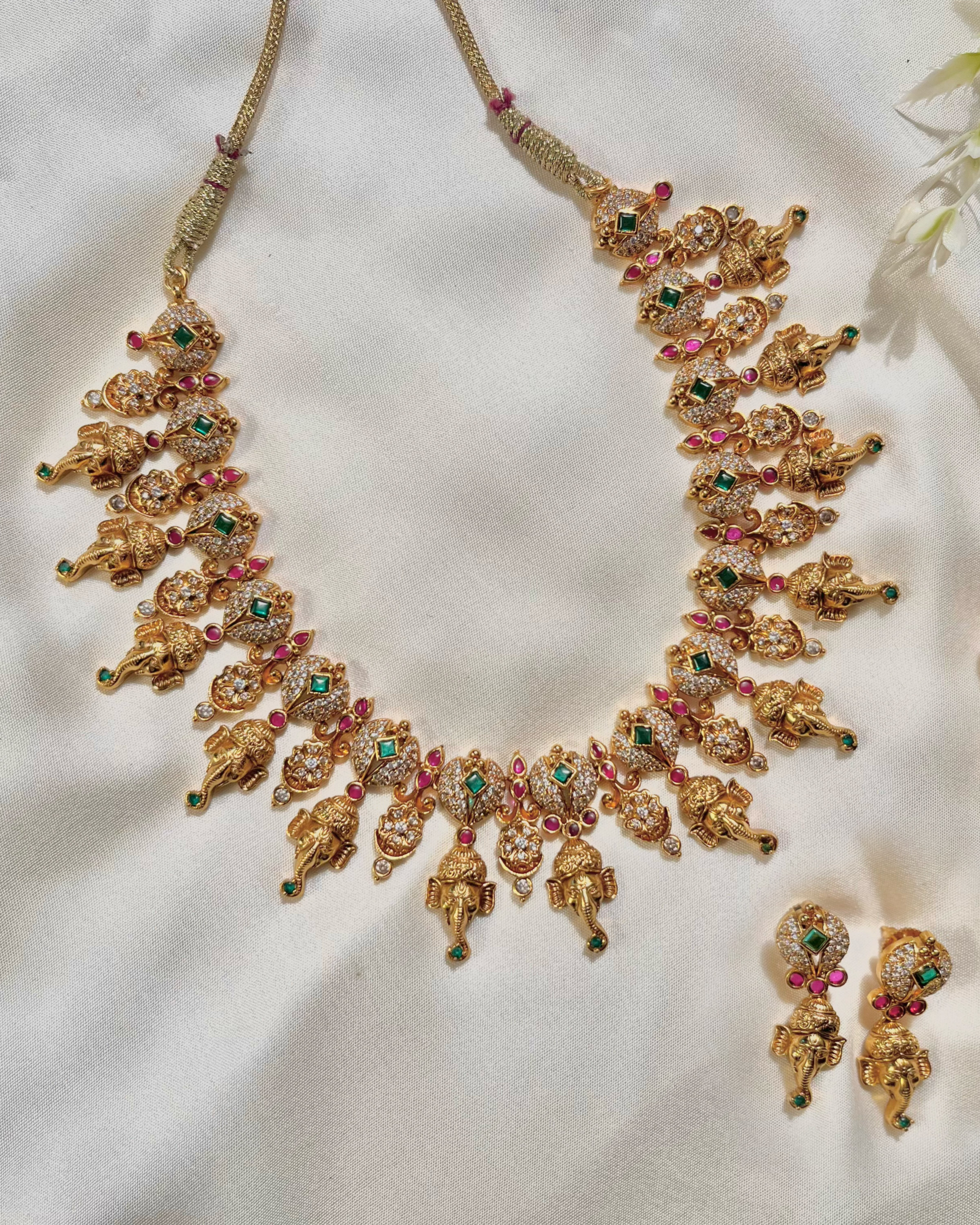 Choker necklace set narayana pearls 2025